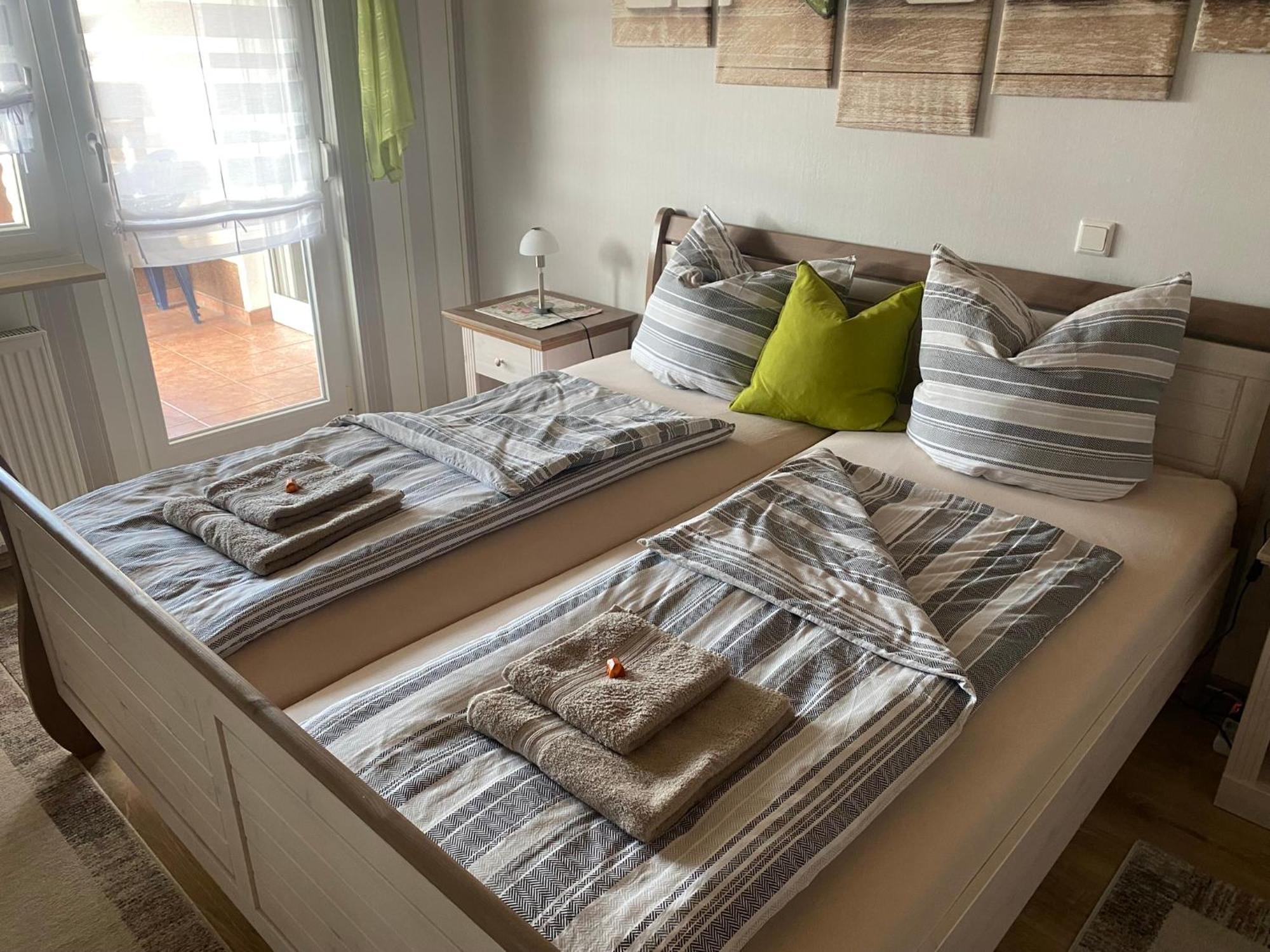 Ferienwohnung „Thea“ Bad Lausick Buitenkant foto