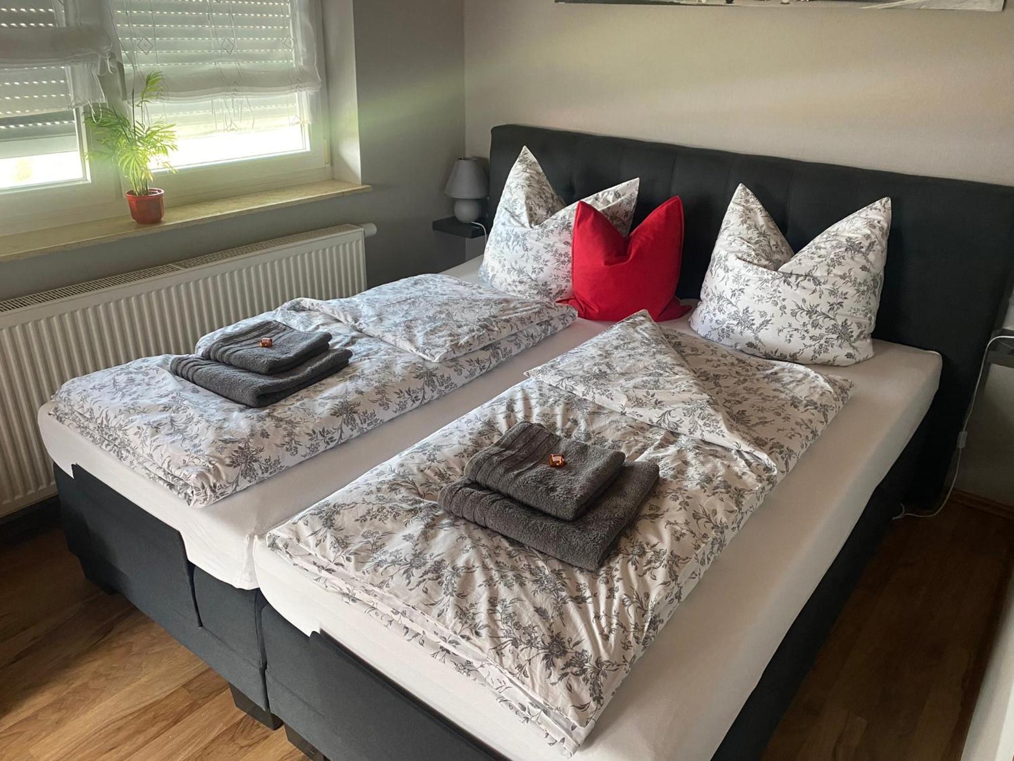 Ferienwohnung „Thea“ Bad Lausick Buitenkant foto