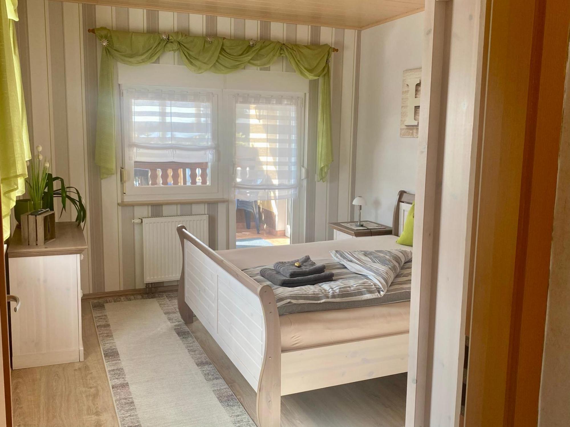 Ferienwohnung „Thea“ Bad Lausick Buitenkant foto